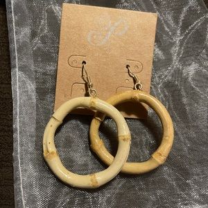 Cute, new Plunder Posse wood hoop earrings